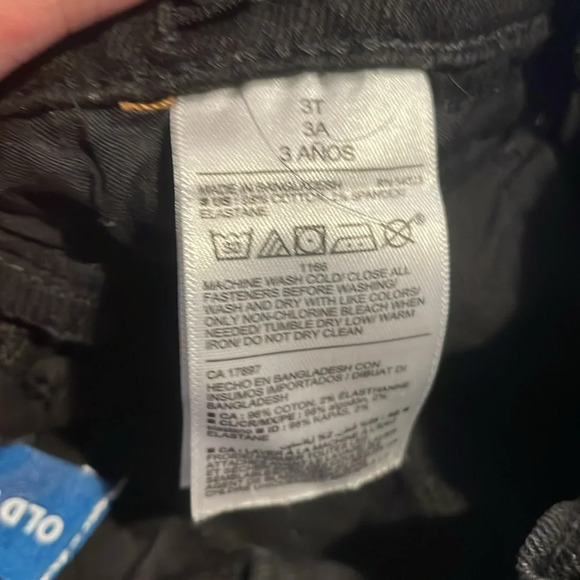 Old Navy Straight Fit Jeans Size 3T - Picture 3 of 3